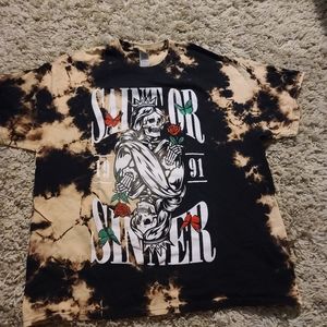 NWOT juniors graphic tshirt
